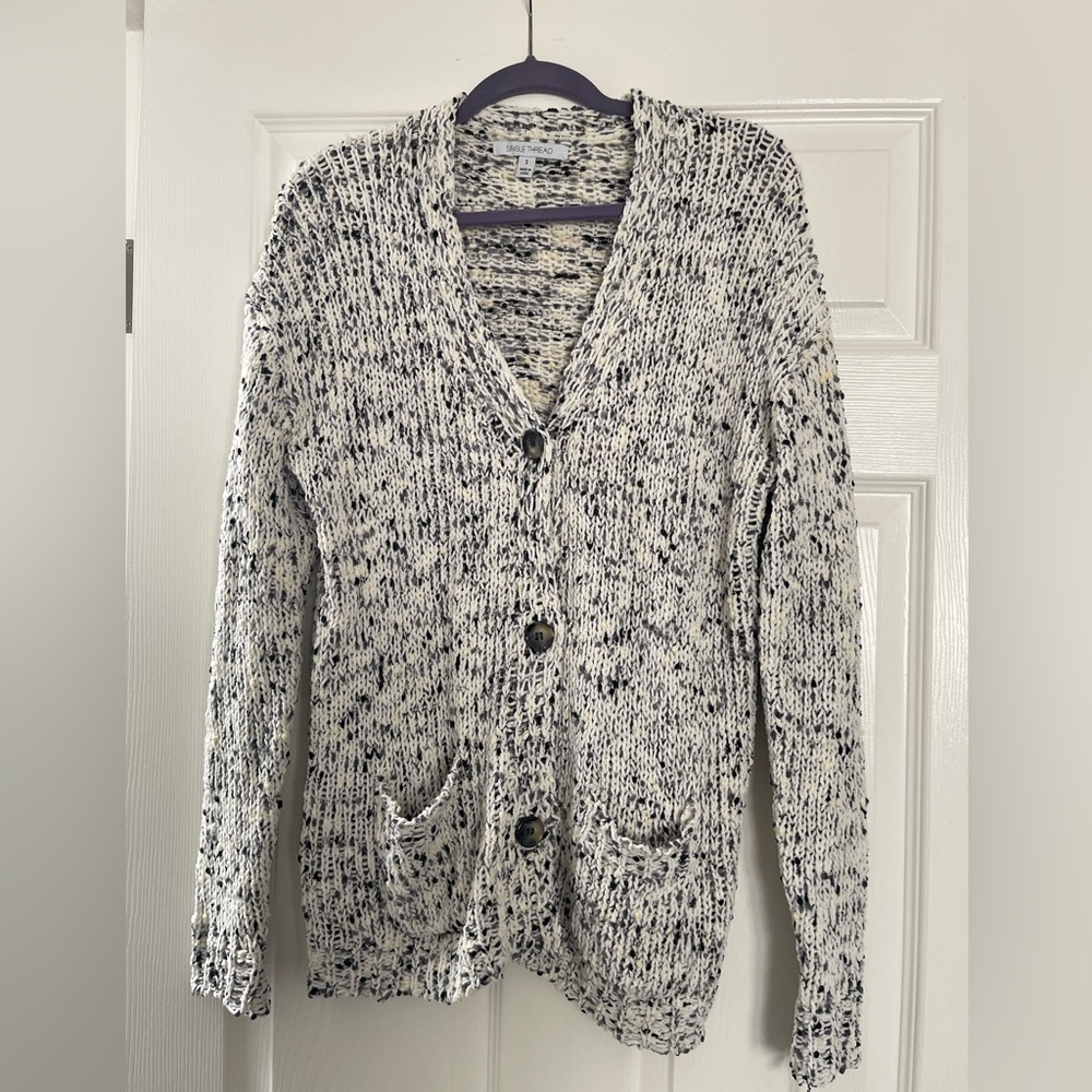 Single‎  thread, long sleeve cardigan, jacket size small